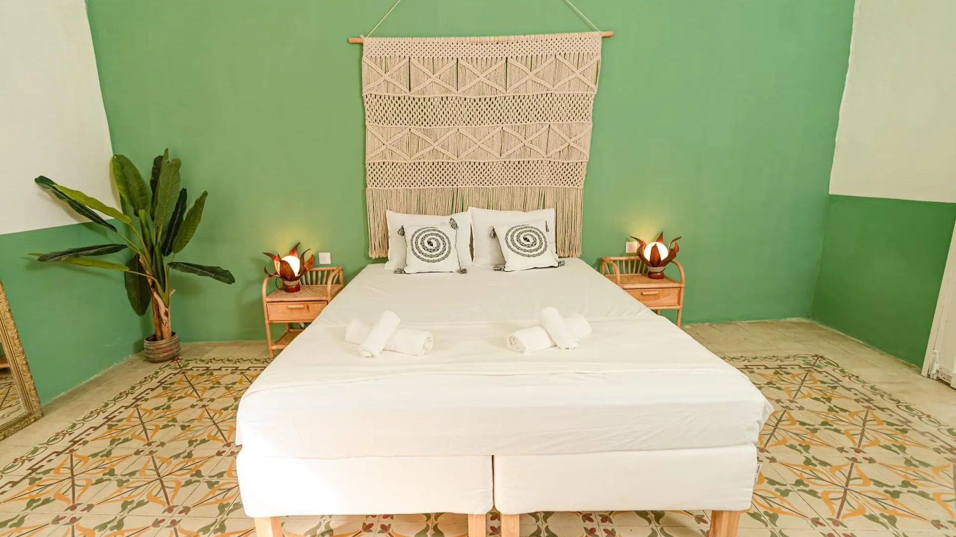 Senglea Jungle Palazzo Hotel Malta