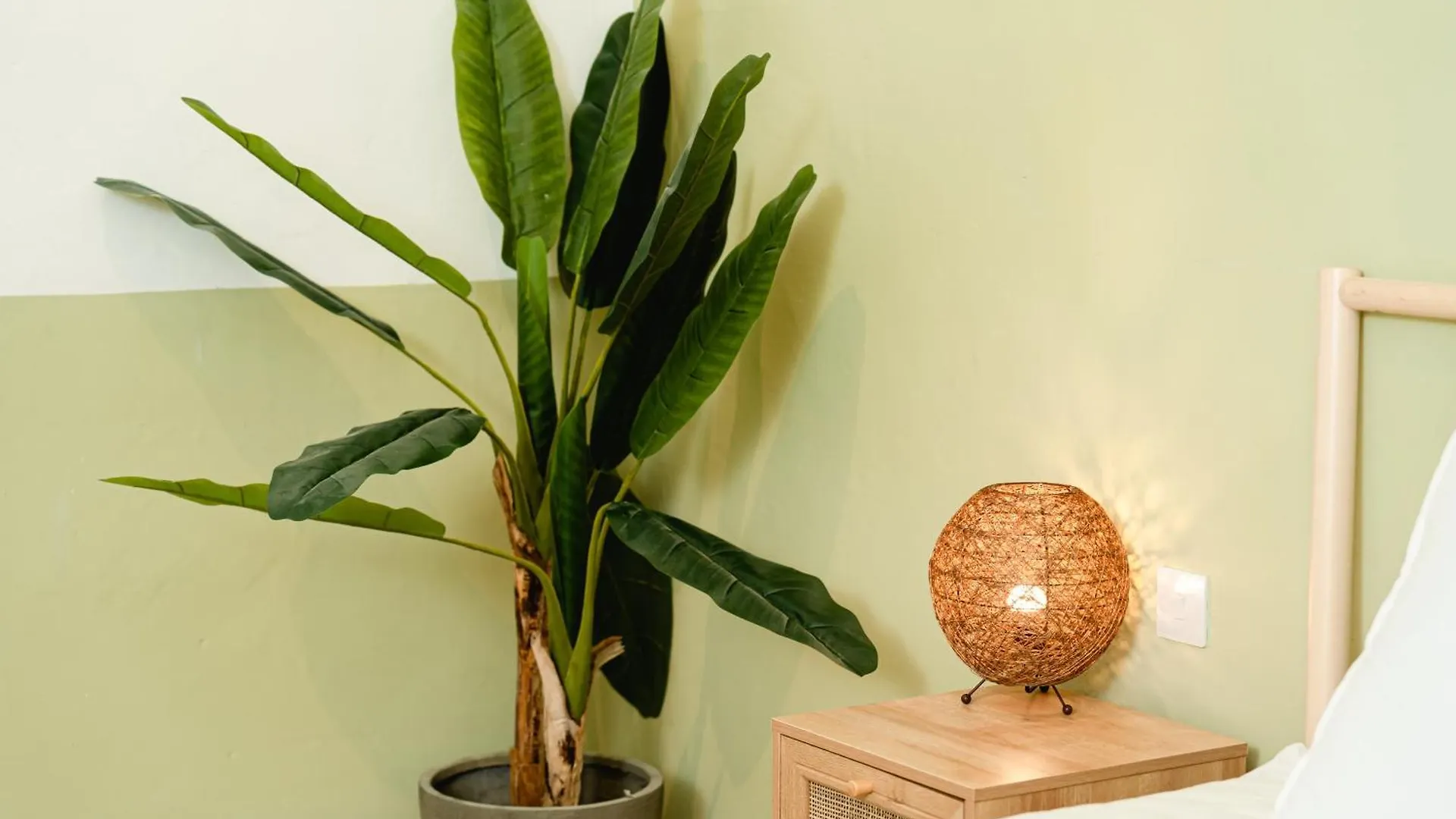 Senglea Jungle Palazzo Otel Konukevi